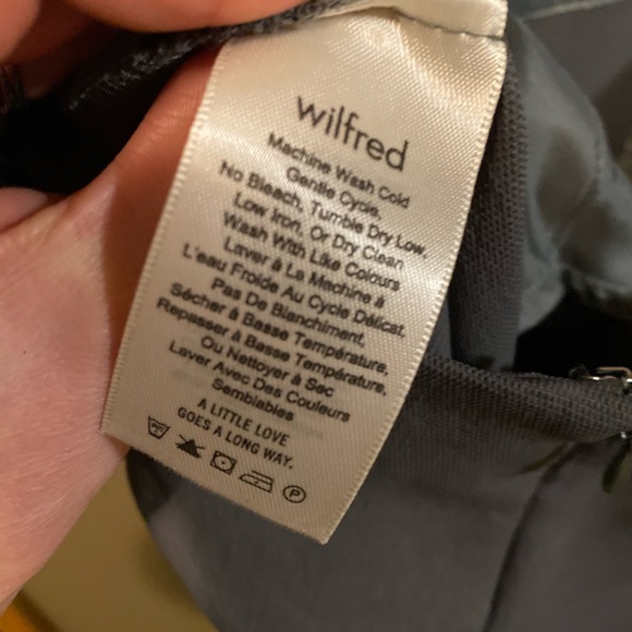 Pristine Aritzia Ecoulment Jumpsuit (Sage Green) Wilfred, Size 2 crop wide leg - Picture 6 of 8